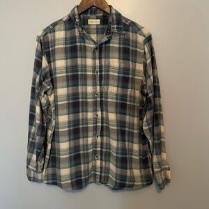 Hobs Creek Blue and Cream plaid long sleeve flannel Men’s Size Large